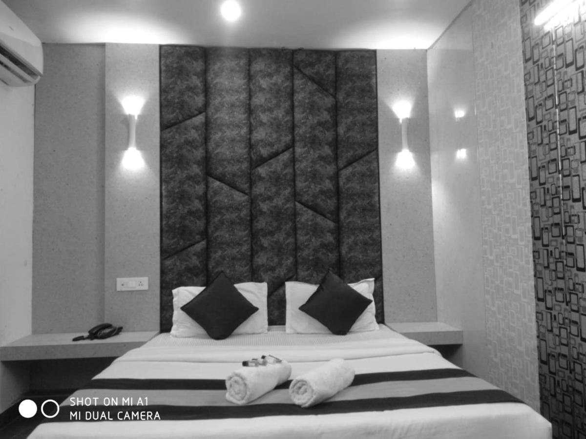 Grg Pardesi Hotel Haridvár Kültér fotó