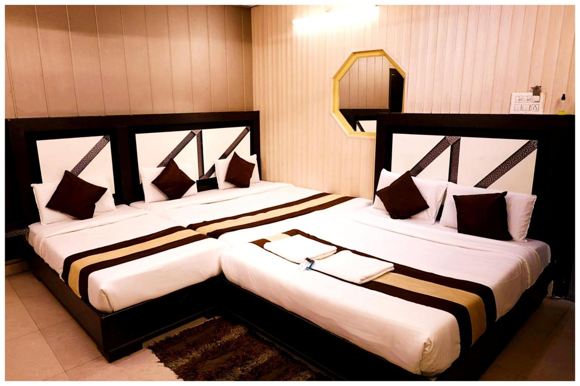 Grg Pardesi Hotel Haridvár Kültér fotó