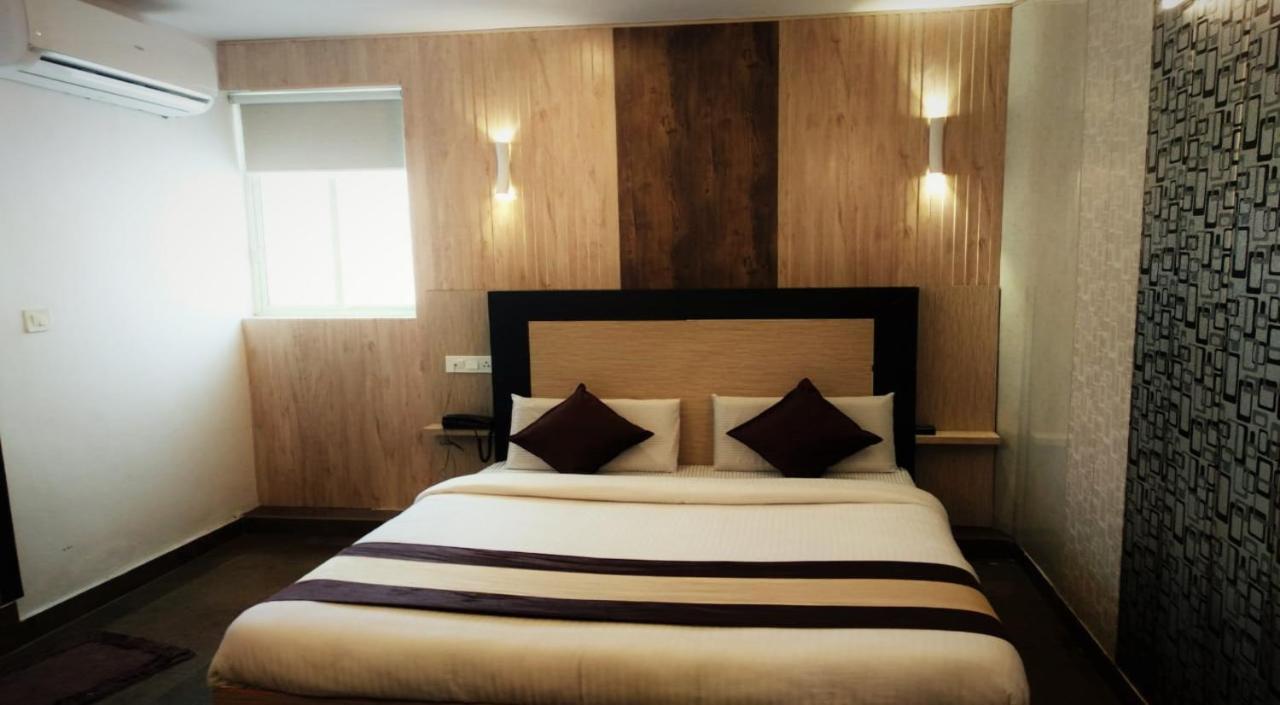 Grg Pardesi Hotel Haridvár Kültér fotó