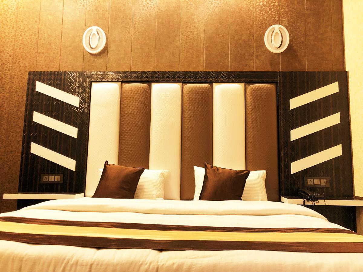 Grg Pardesi Hotel Haridvár Kültér fotó