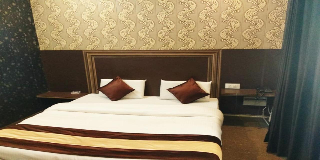 Grg Pardesi Hotel Haridvár Kültér fotó