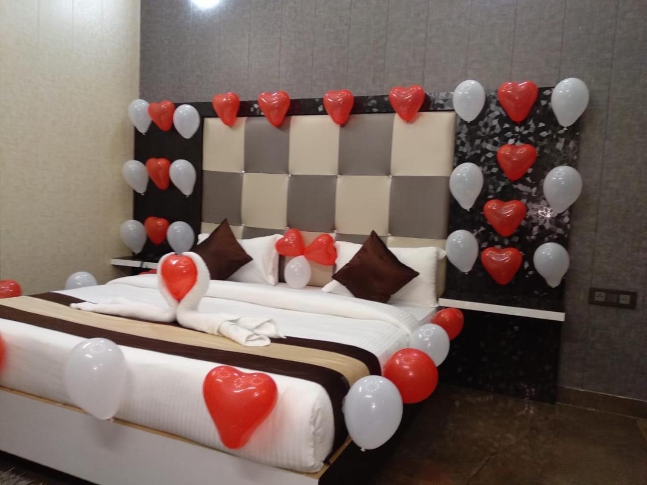 Grg Pardesi Hotel Haridvár Kültér fotó