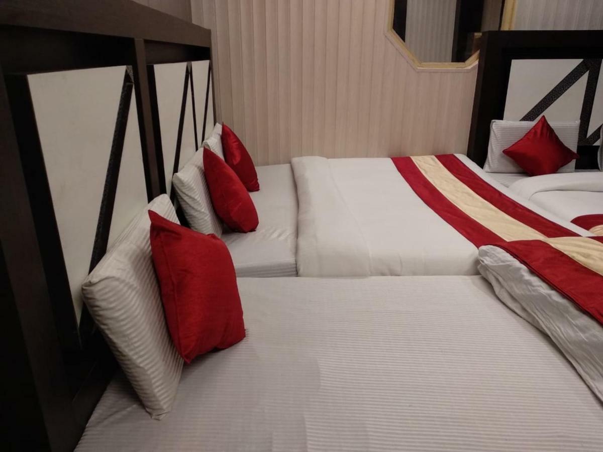 Grg Pardesi Hotel Haridvár Kültér fotó