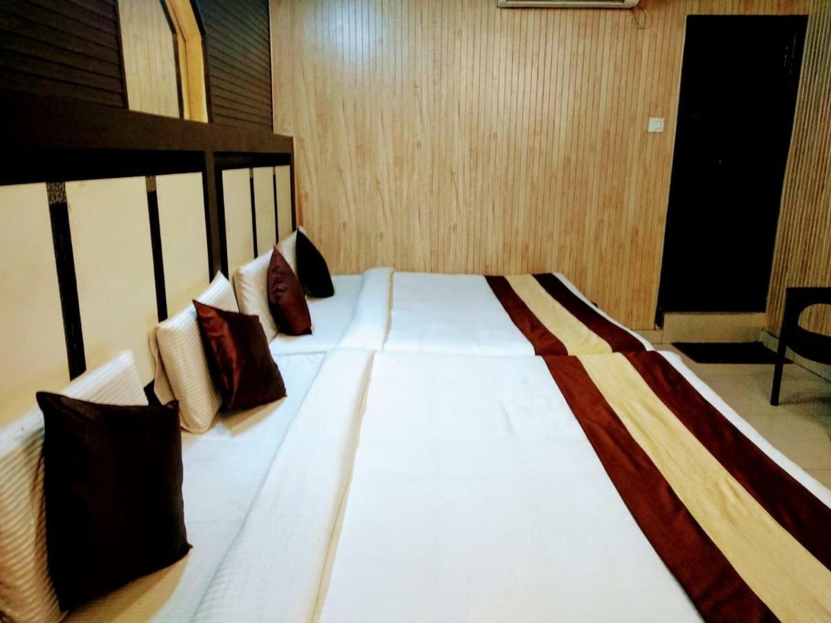 Grg Pardesi Hotel Haridvár Kültér fotó
